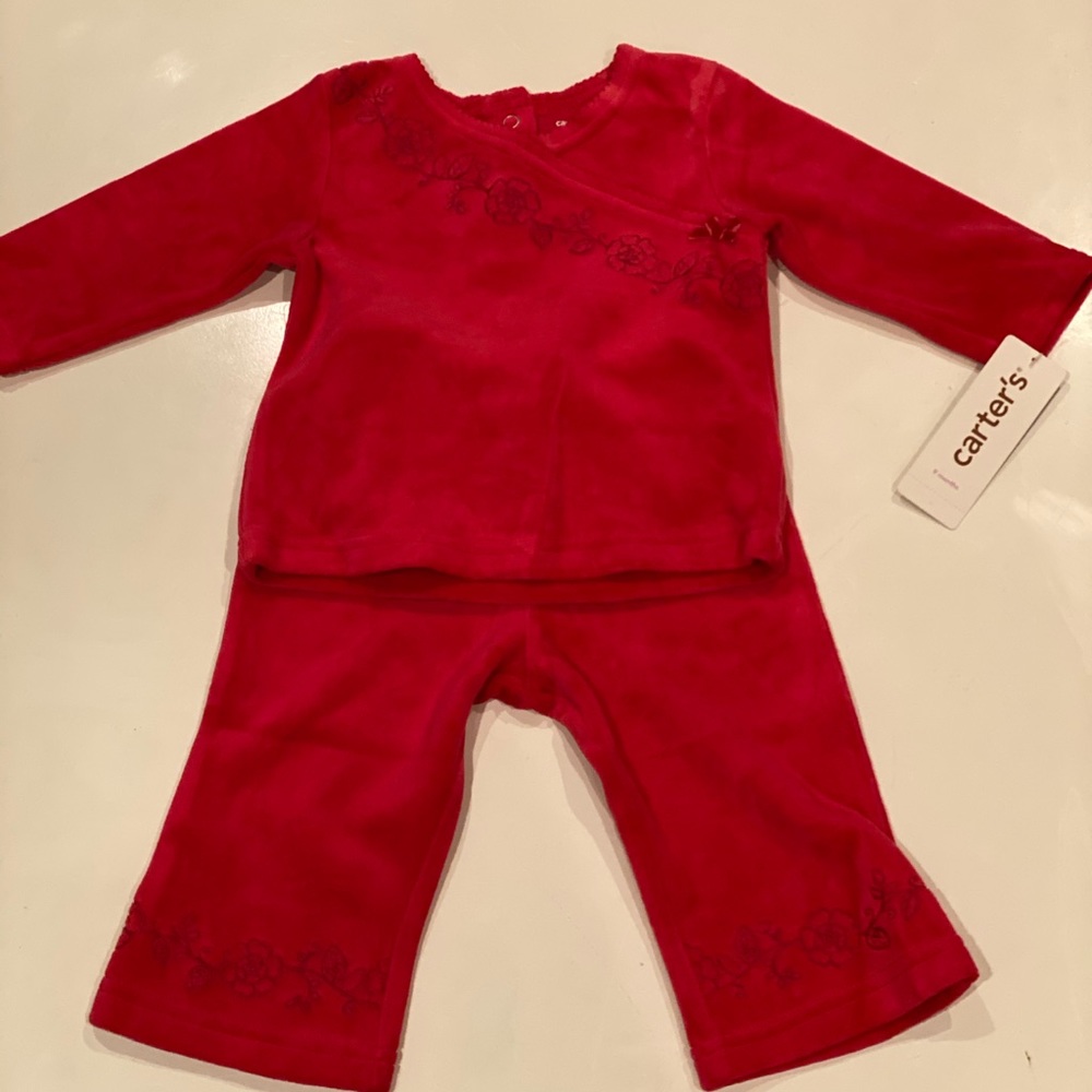 NWT 9mo HOLIDAY EMBROIDERED VELOUR 2pc SET